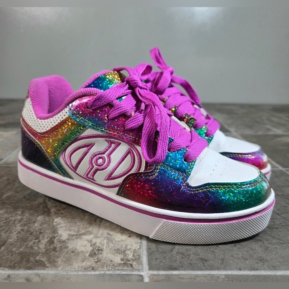 HEELYS MOTION PLUS SHOES. - Picture 1 of 8
